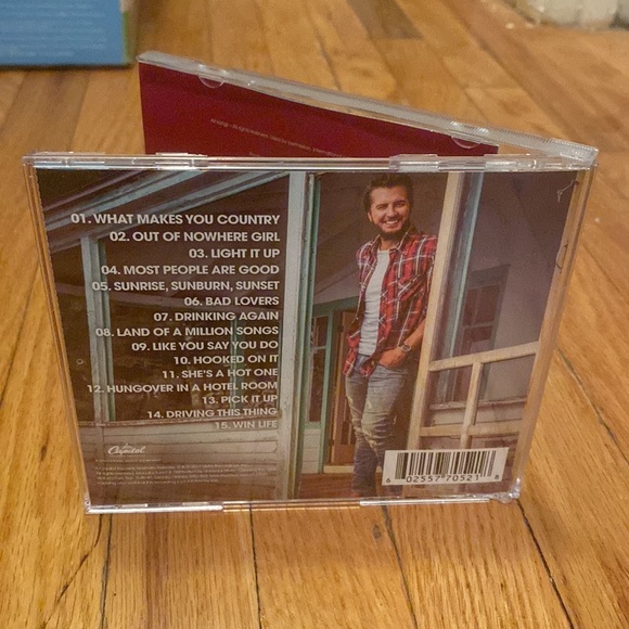 🎶 Luke Bryan - What Makes You Country Audio Music CD 🎶 - Picture 2 of 3
